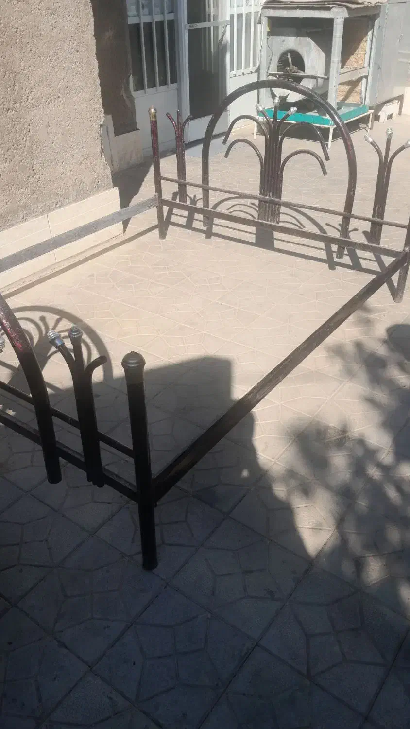 تخت فلزی|تخت و صندلی بچه|ماهان, |دیوار