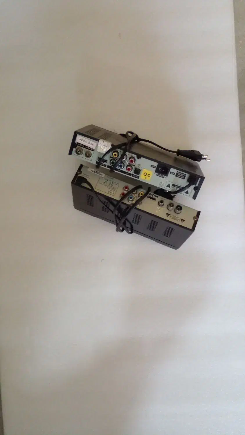 دو عدد دیجیتال درحد نو|پخش‌کننده DVD و ویدیو|مسجد سلیمان, |دیوار