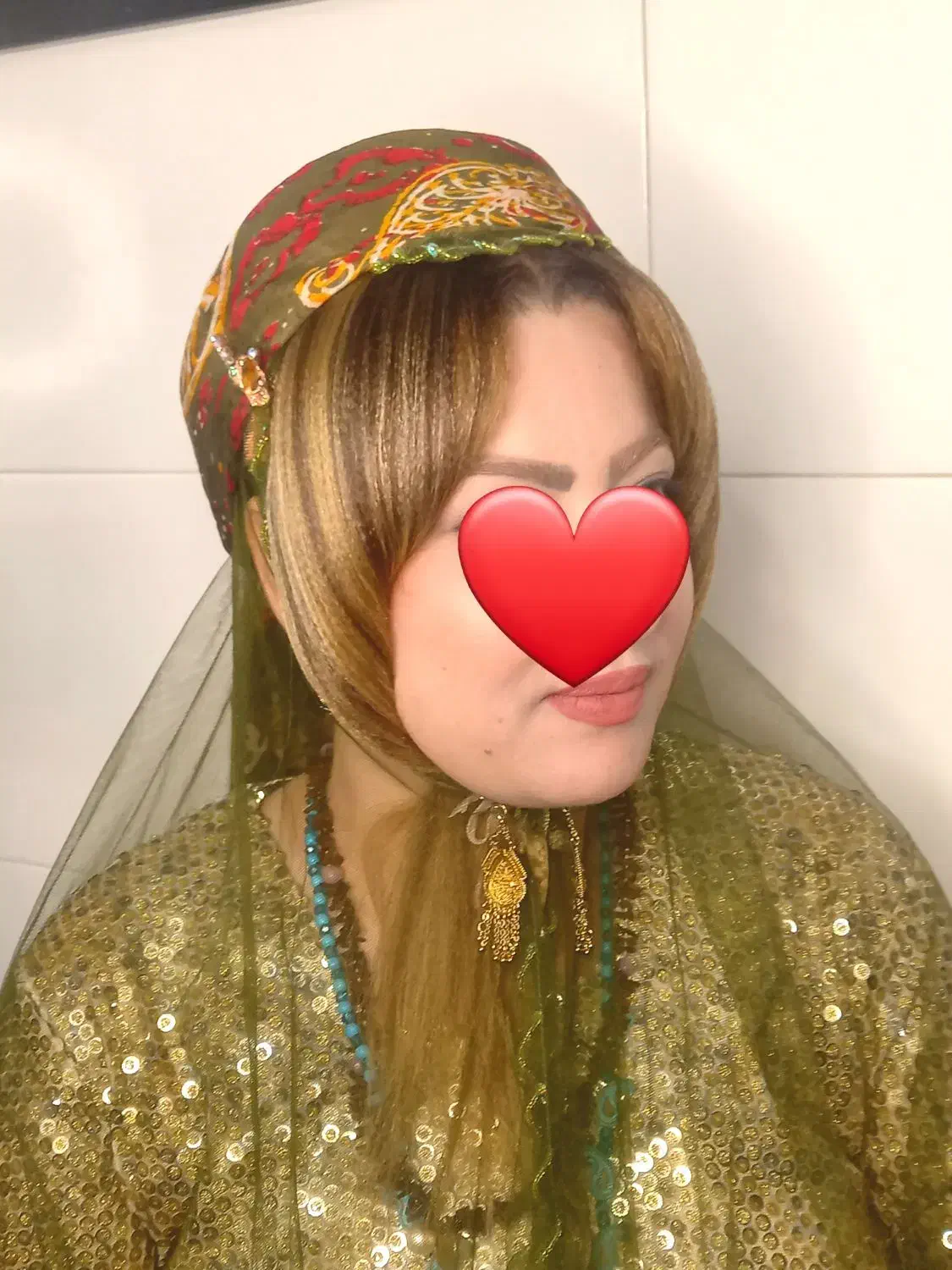 شنیون مو و زلف ترکی و لری ومیکاپ|خدمات آرایشگری و زیبایی|شیراز, شهرک والفجر|دیوار