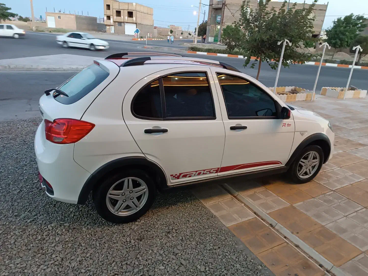 کویک Rسفبد قرمز مدل99|خودرو سواری و وانت|تربتحیدریه, شهرک ولیعصر|دیوار