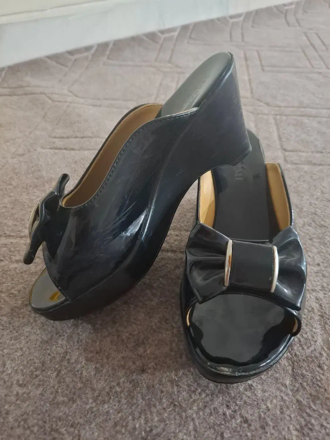 دمپایی مجلسی وروفرشی|کیف، کفش، کمربند|ملایر, |دیوار