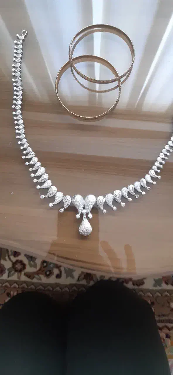 گردنبند سینه ریز به قیمت تابلو + ۲ درصد فروش فوری|جواهرات|زنجان, |دیوار