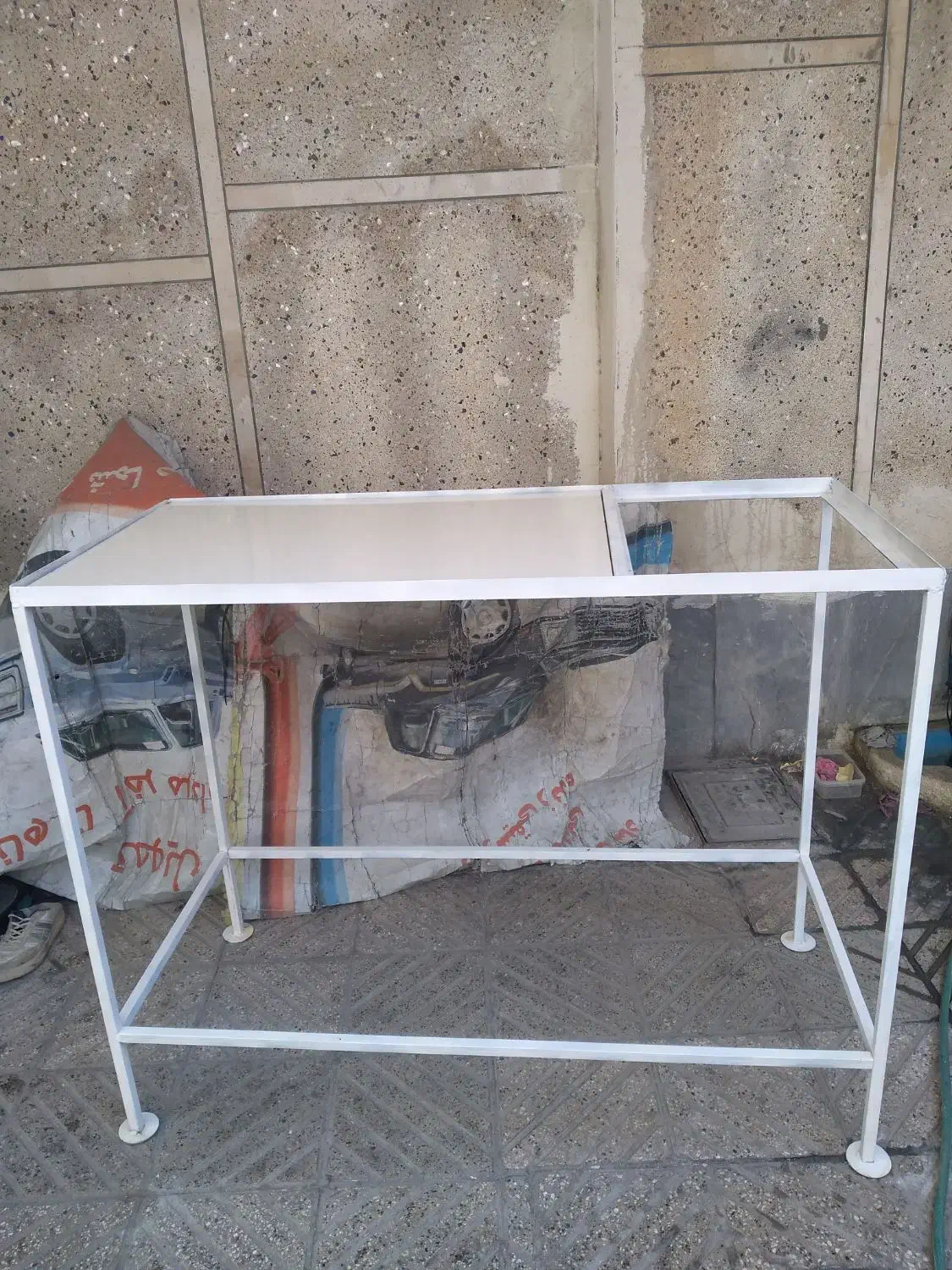 میز|میز تحریر و کامپیوتر|تبریز, |دیوار