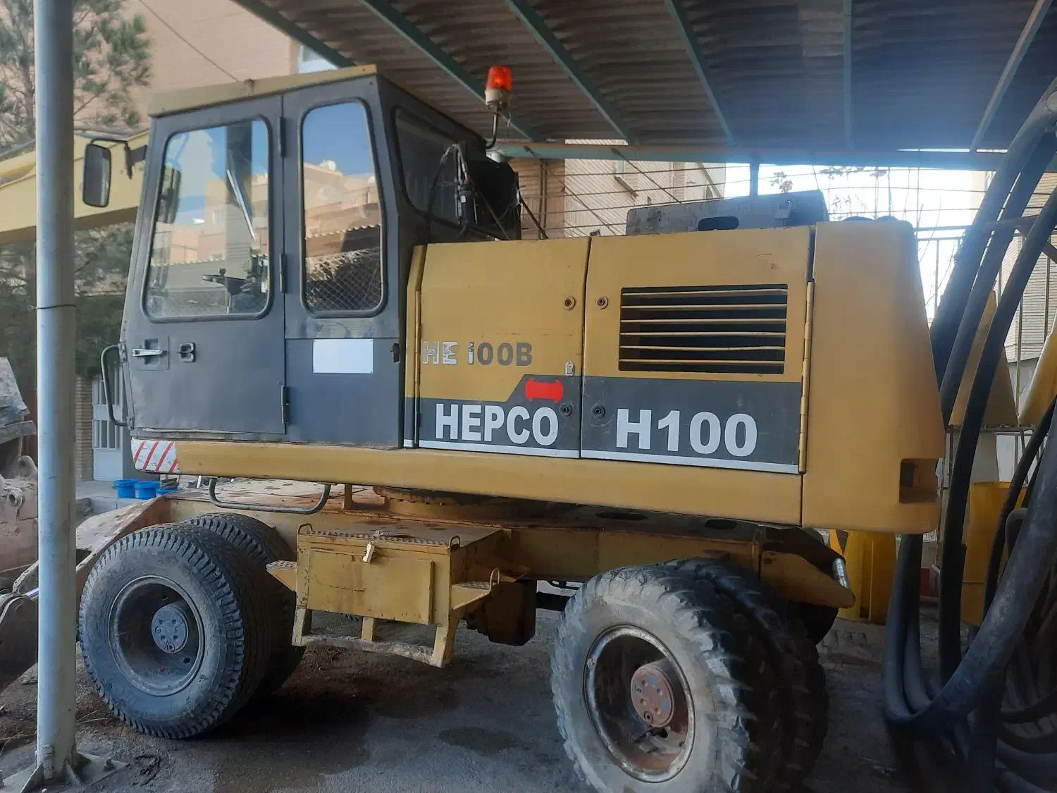 بیل h100|خودرو سنگین|رباط‌کریم, رباط‌کریم|دیوار