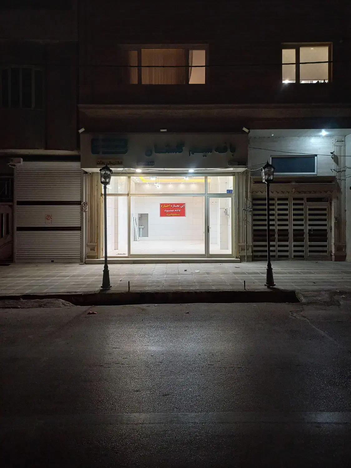 اجاره مغازه بر طالقانی دقیقا چهار راه مهدیه|اجارهٔ مغازه و غرفه|قروه, |دیوار