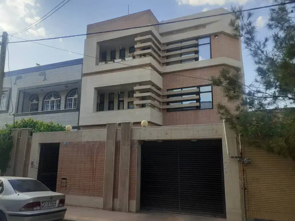 ۱۱۰ متر  همکف ۲خواب|اجارهٔ آپارتمان|شاهین‌شهر, چمران|دیوار