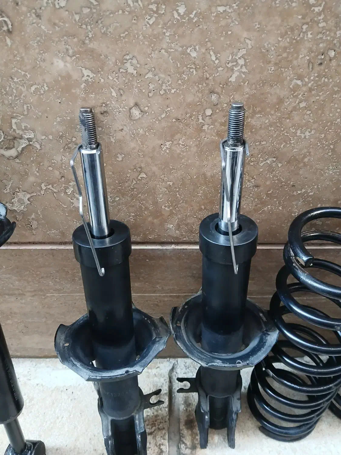 کمک و فنر لول  پراید صندوقدار|قطعات یدکی و لوازم جانبی|تهران, کوی بیمه|دیوار