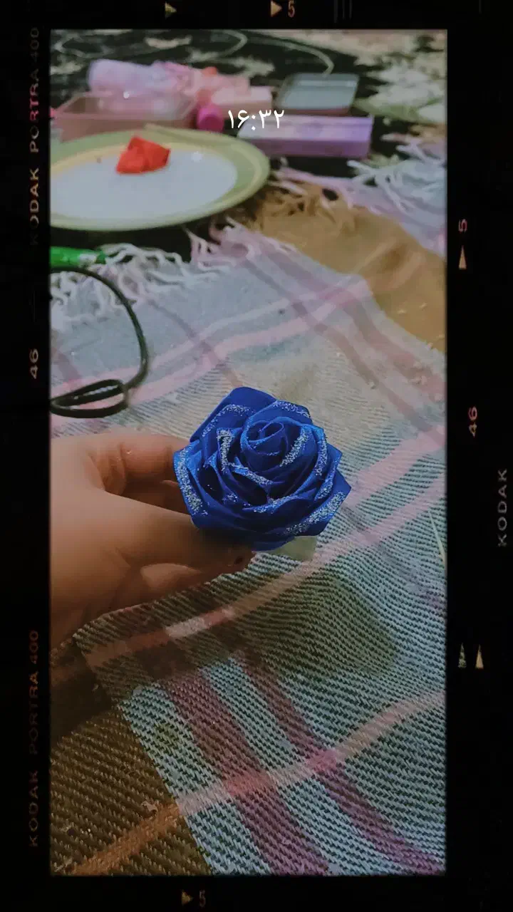 گل‌روبانی‌در.رنگ و اندازه متنوع|گل مصنوعی|شوشتر, |دیوار