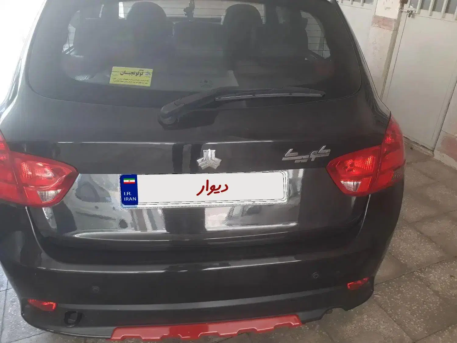 کوییک آر ۹۸ مشکی قرمز بدون رنک|خودرو سواری و وانت|مشهد, الهیه|دیوار