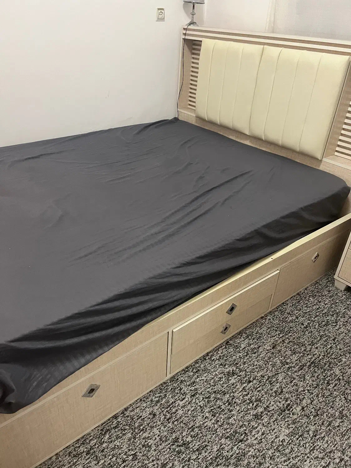 سرویس خواب کاملا نو|تخت و سرویس خواب|قائم‌شهر, |دیوار