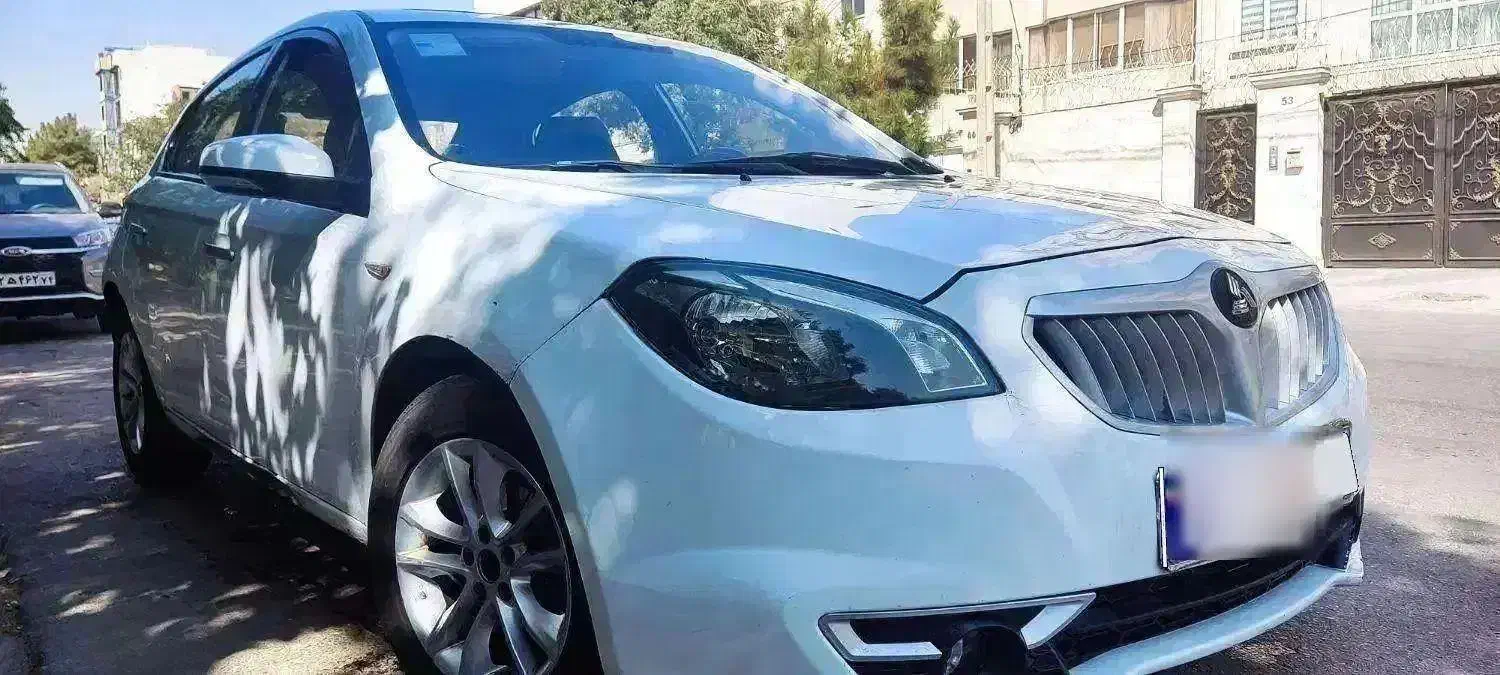 برلیانس h320 اتومات مدل ۹۴ کروز کنترل بیمه بدنه|خودرو سواری و وانت|مشهد, آزادشهر|دیوار