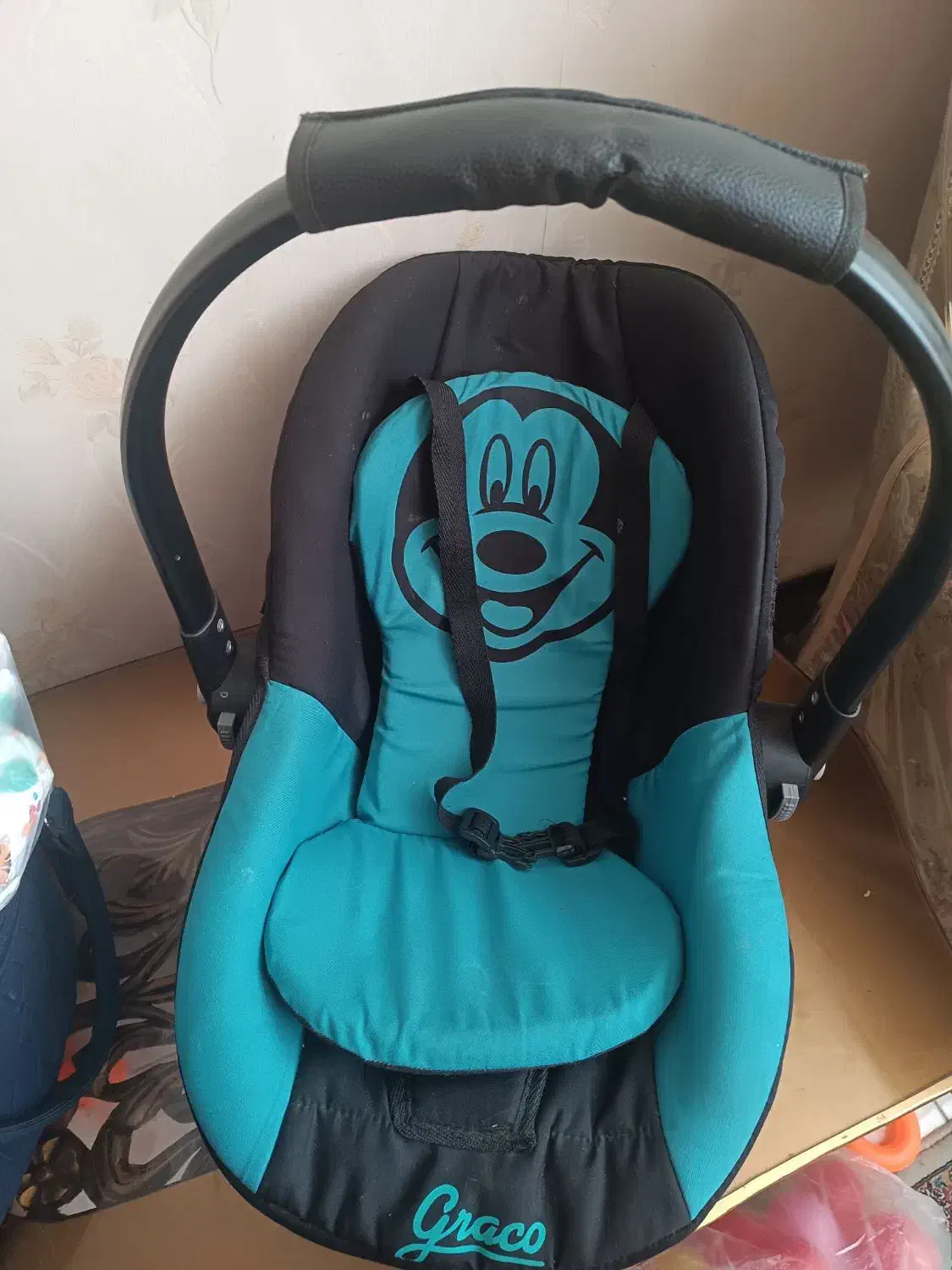 کریر نوزاد میکی موز|تخت و صندلی بچه|شیراز, شهرک مفتح|دیوار