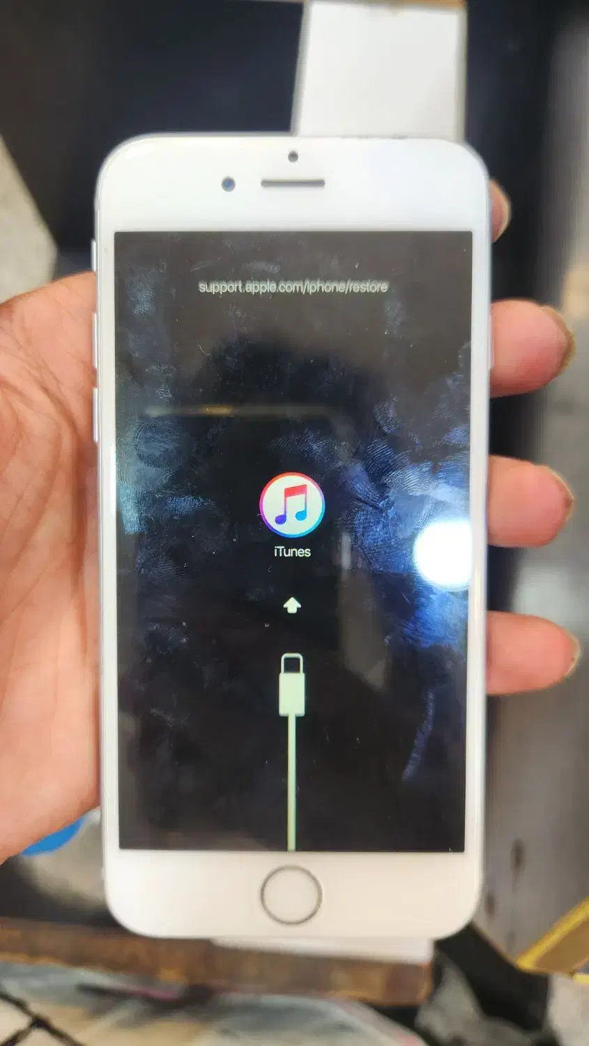 اپل iPhone 6 با حافظهٔ ۶۴ گیگابایت|موبایل|ملارد, |دیوار