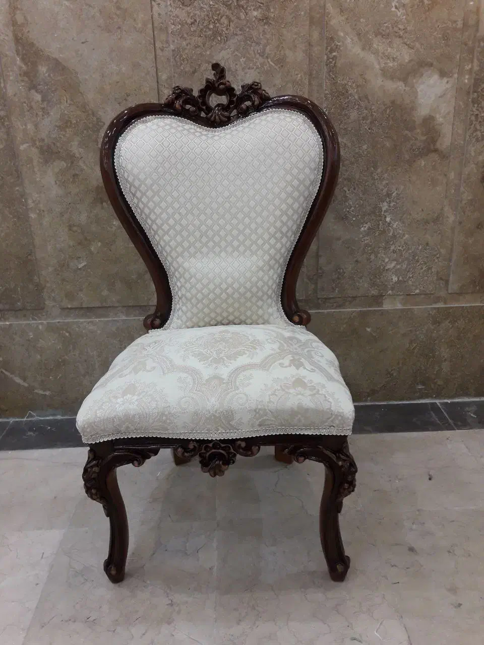 فروش مبلمان و میز ناهار خوری|مبلمان خانگی و میز عسلی|قم, بیست متری ولیعصر|دیوار