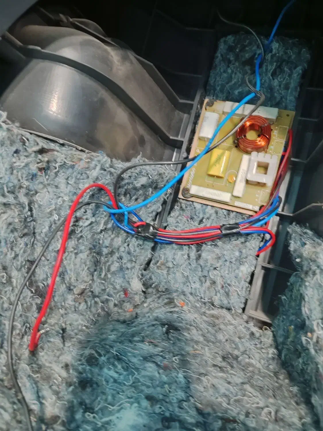 باند پسیو ۱۵اینچ RCF|سیستم صوتی خانگی|گلوگاه, |دیوار