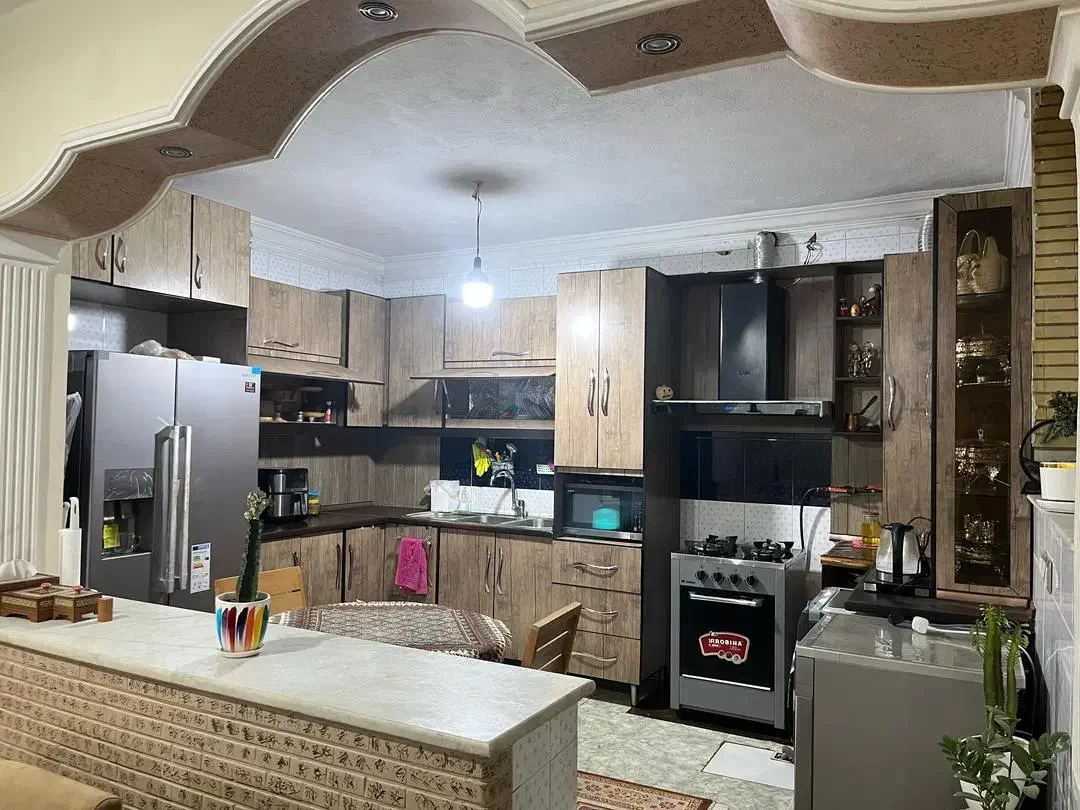 رهن و اجاره طبقه دوم ویلایی شهرک گلستان|اجارهٔ خانه و ویلا|شیراز, غدیر جنوبی|دیوار