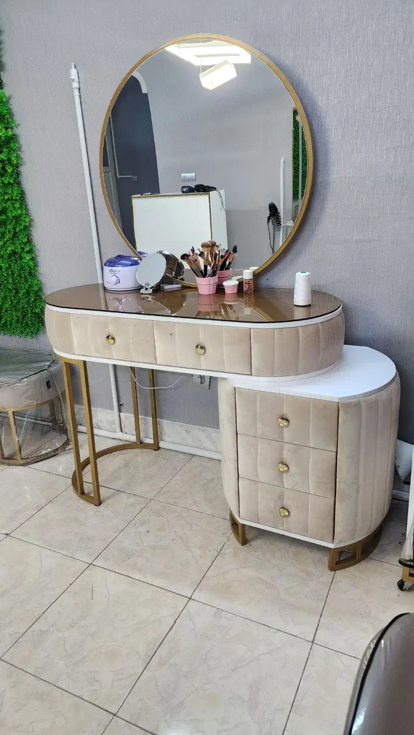 لوازم سالن زیبایی در حد نو|آرایشگاه و سالن‌های زیبایی|بهارستان, |دیوار