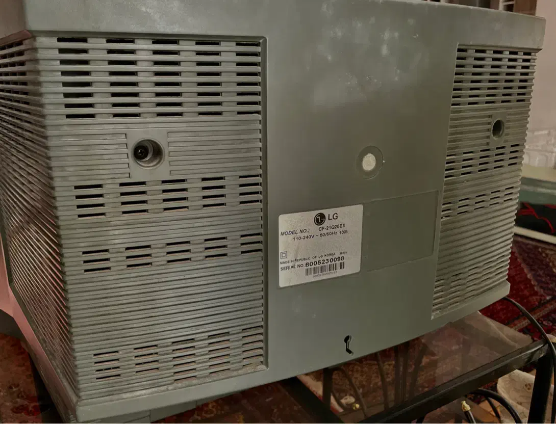 درحد نوعه واقعان|تلویزیون و پروژکتور|اردبیل, |دیوار