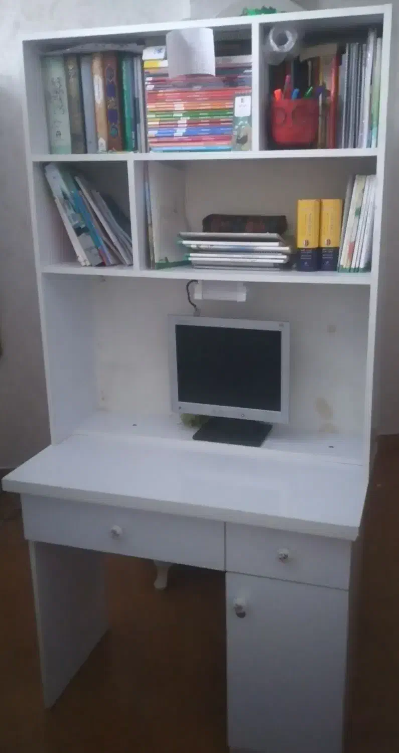 کتابخانه|کتابخانه، شلف، قفسههای دیواری|کرج, خرمدشت|دیوار