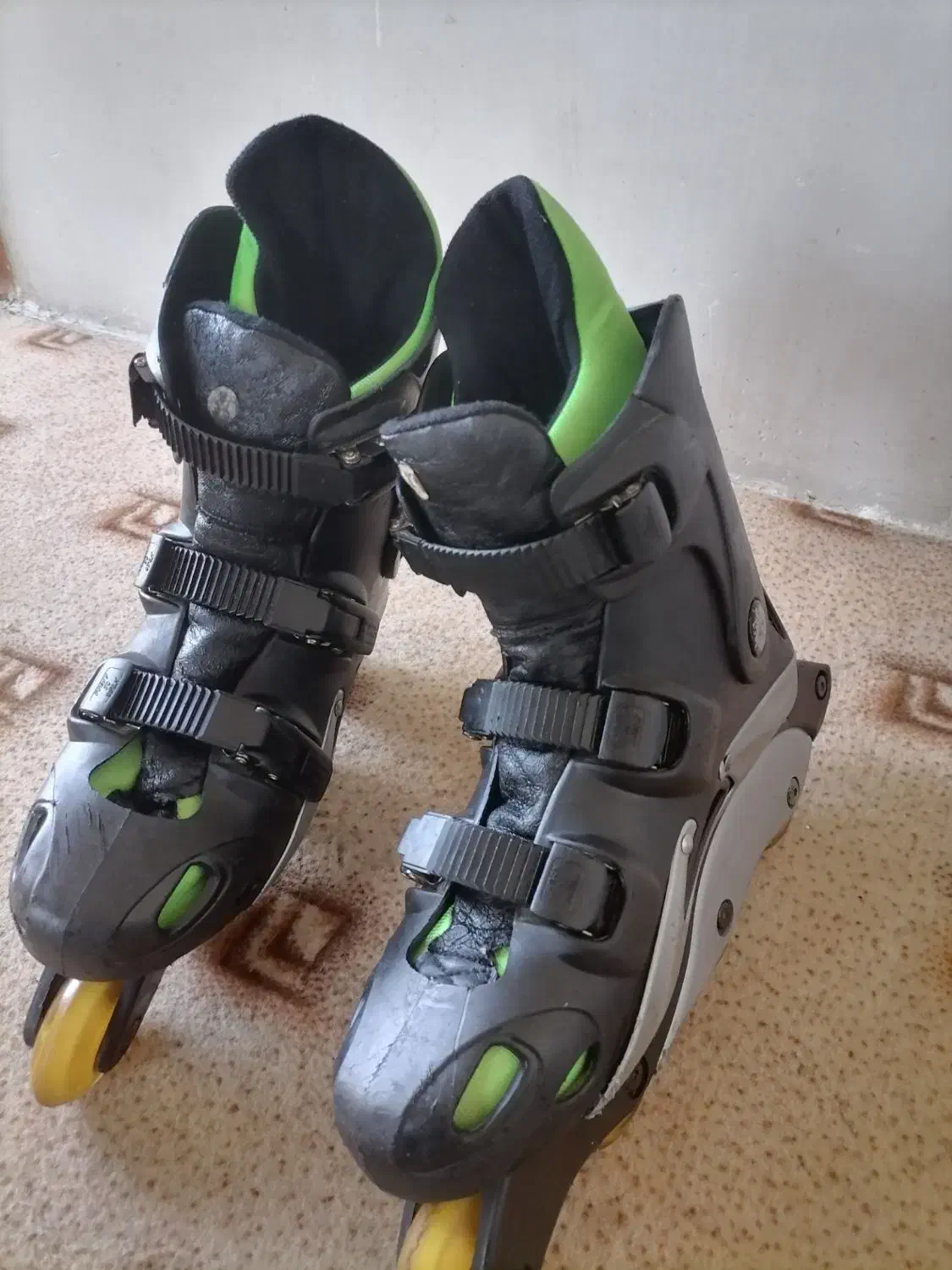 اسکیت حرفه‌ای ایتالیایی|دوچرخه، اسکیت، اسکوتر|نیشابور, شهرک بهداری|دیوار