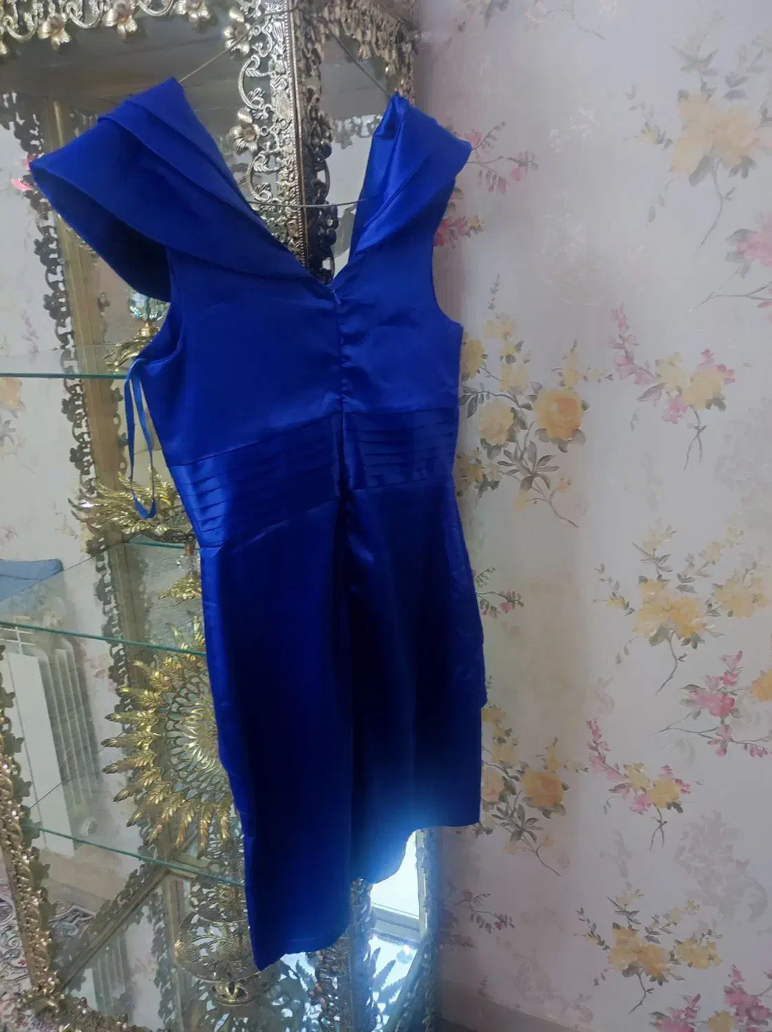 تعدادی لباس نو بلااستفاده هستن|لباس|محمدیه-قزوین, |دیوار