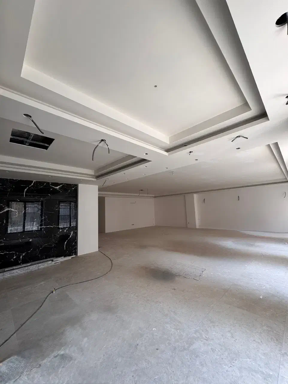 اپارتمان ۲۵۰ متری لوکس در خیابان نیما لاهیجان|پیشفروش املاک|لاهیجان, رجایی|دیوار