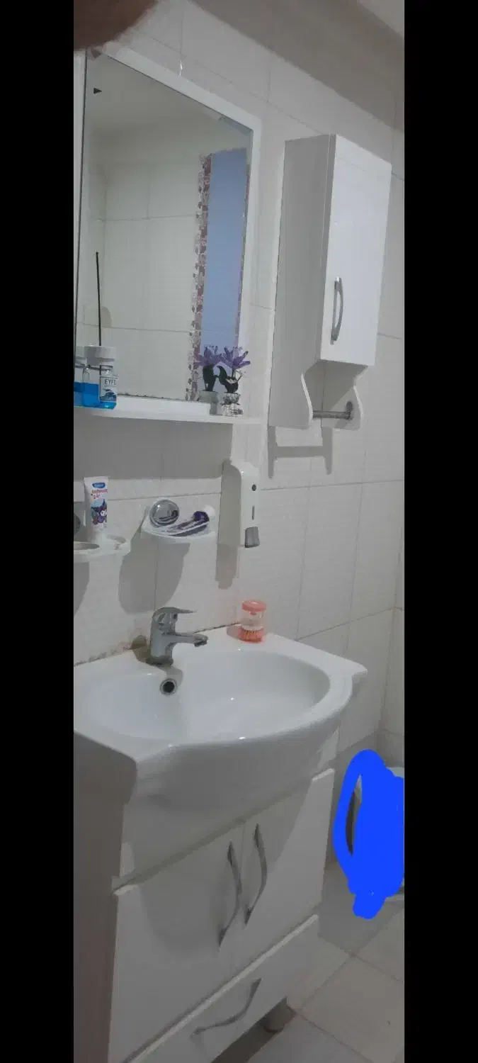 روشویی کابینتی با باکس و آیینه|لوازم سرویس بهداشتی|شاهدشهر, |دیوار