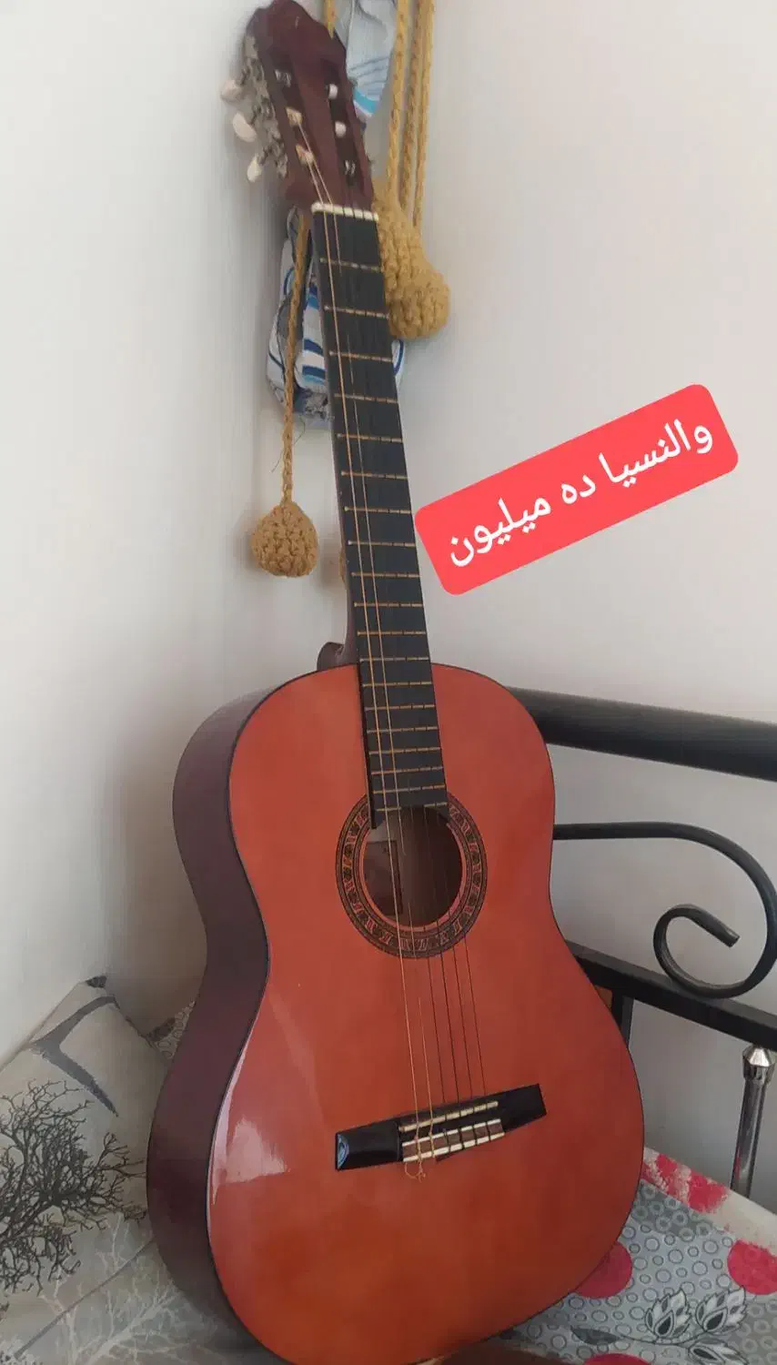 گیتارهای حرفه ای کمیاب اورجینال|گیتار، بیس، امپلیفایر|تایباد, |دیوار