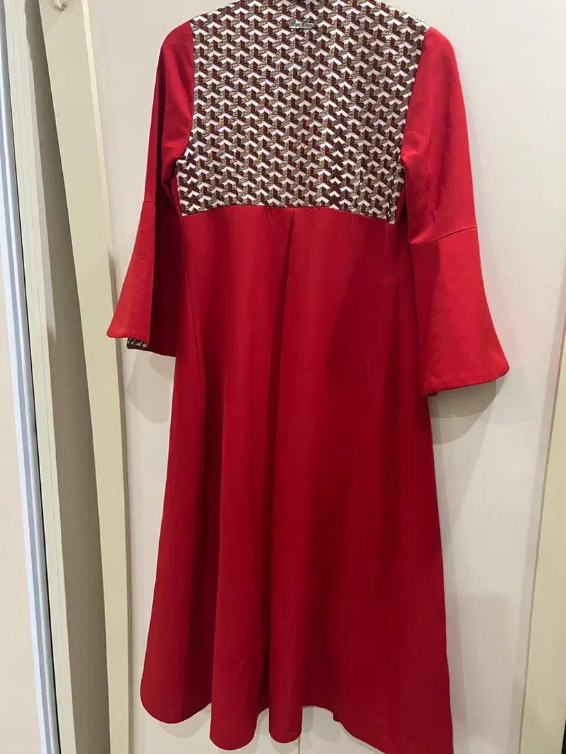 مانتو مجلسی|لباس|ورامین, ورامین|دیوار