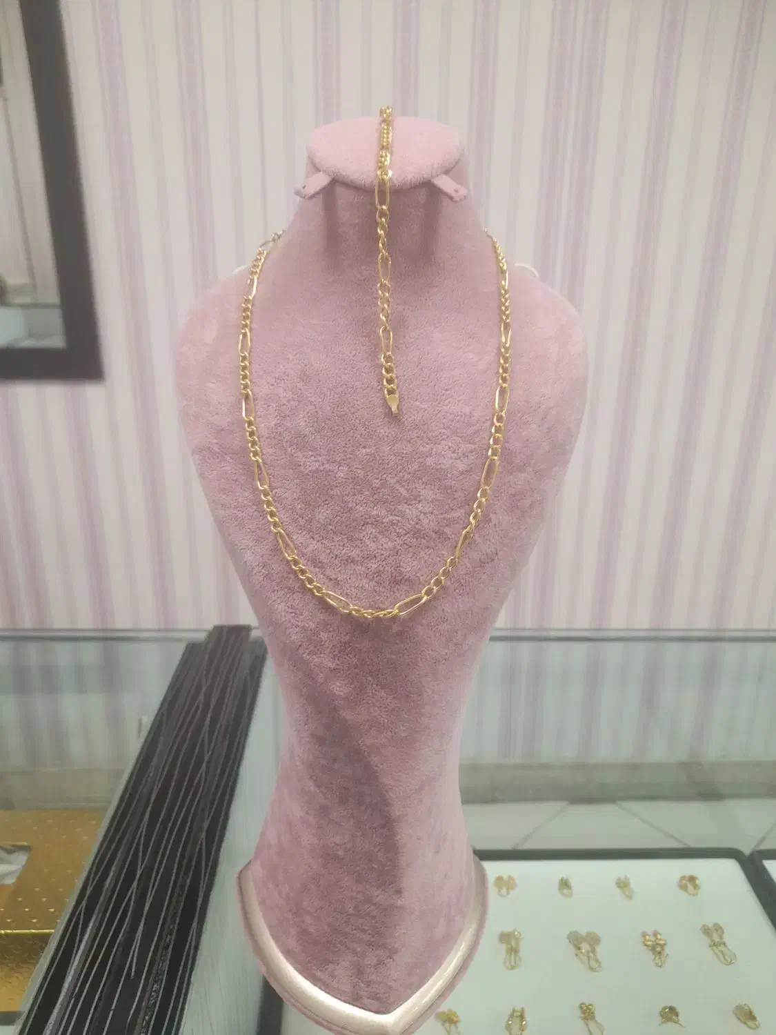 تو گردنی و دسبند کارتیر مستعمل سه درصد|جواهرات|بیرجند, |دیوار