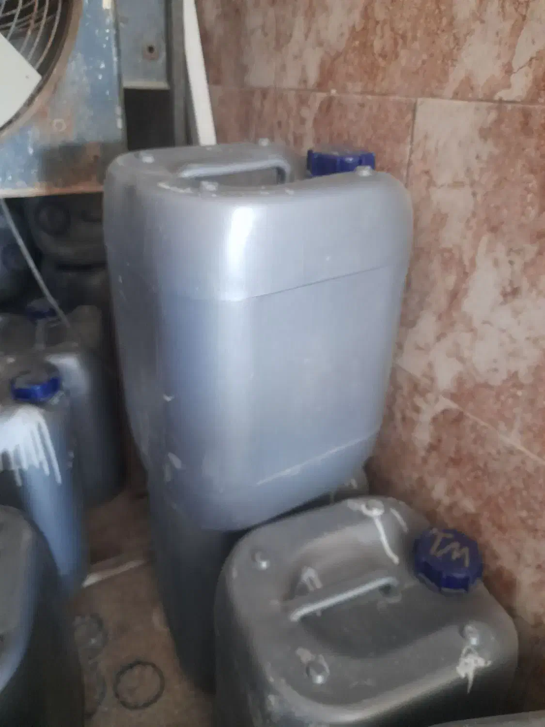 جنس خوب ومحکم|ظروف نگهدارنده، پلاستیکی، یک‌بارمصرف|بندر گناوه, |دیوار