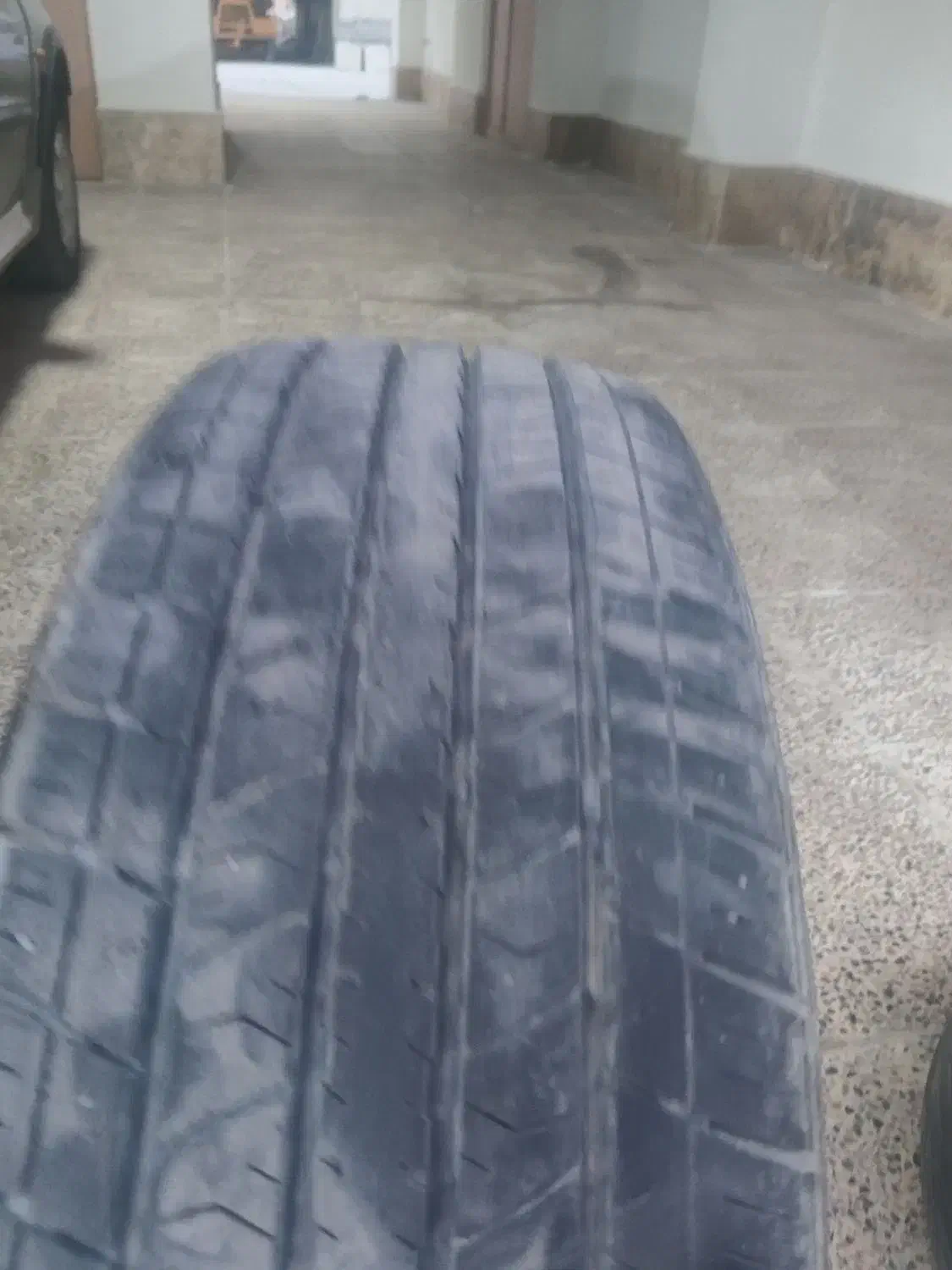 لاستیک ۲۱۵ ۶۵ ۱۶|قطعات یدکی و لوازم جانبی|رشت, چله خانه|دیوار