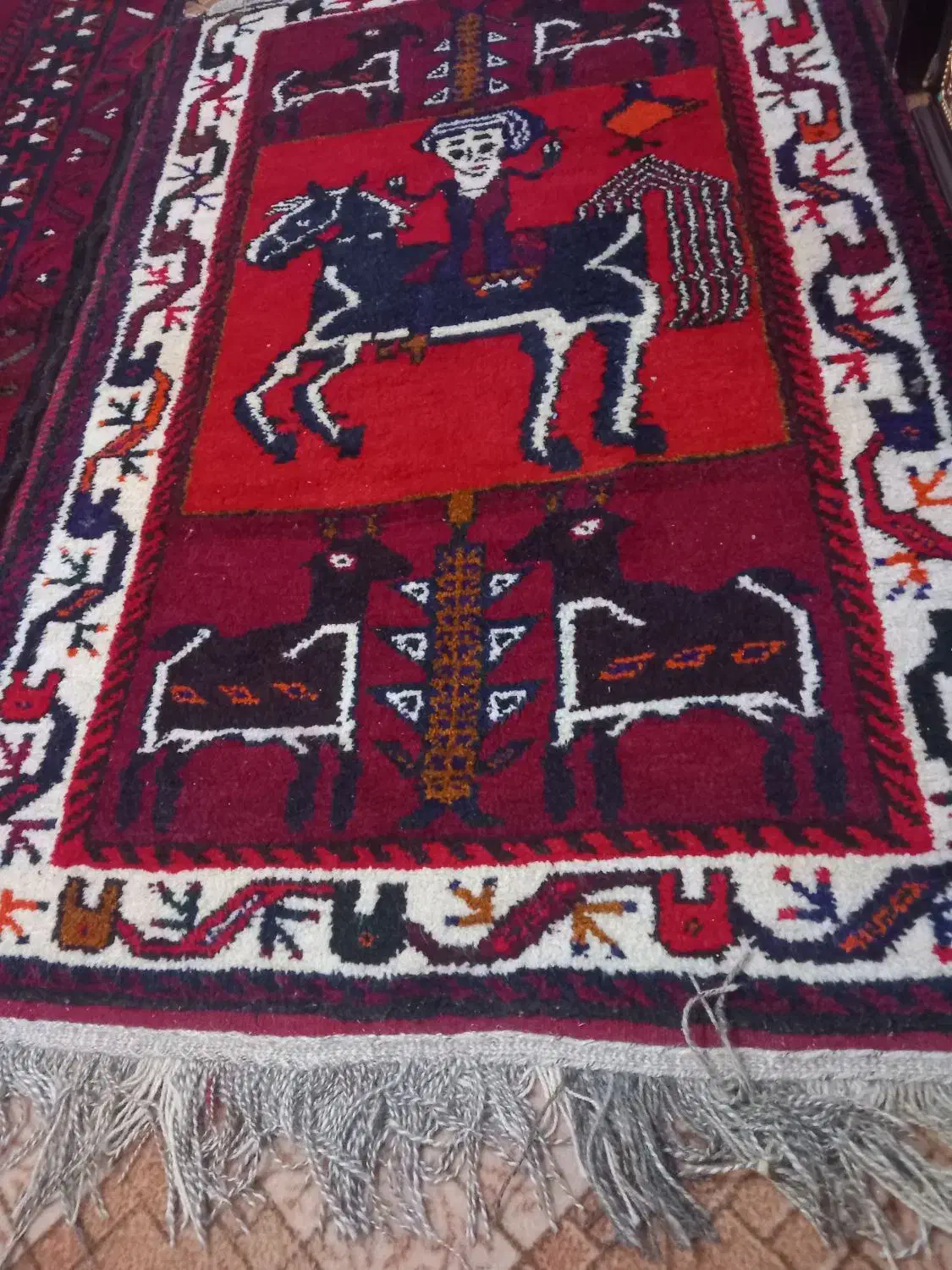 ۵۰۰۰۰۰۰۰|فرش|نجف‌آباد, یزدانشهر|دیوار