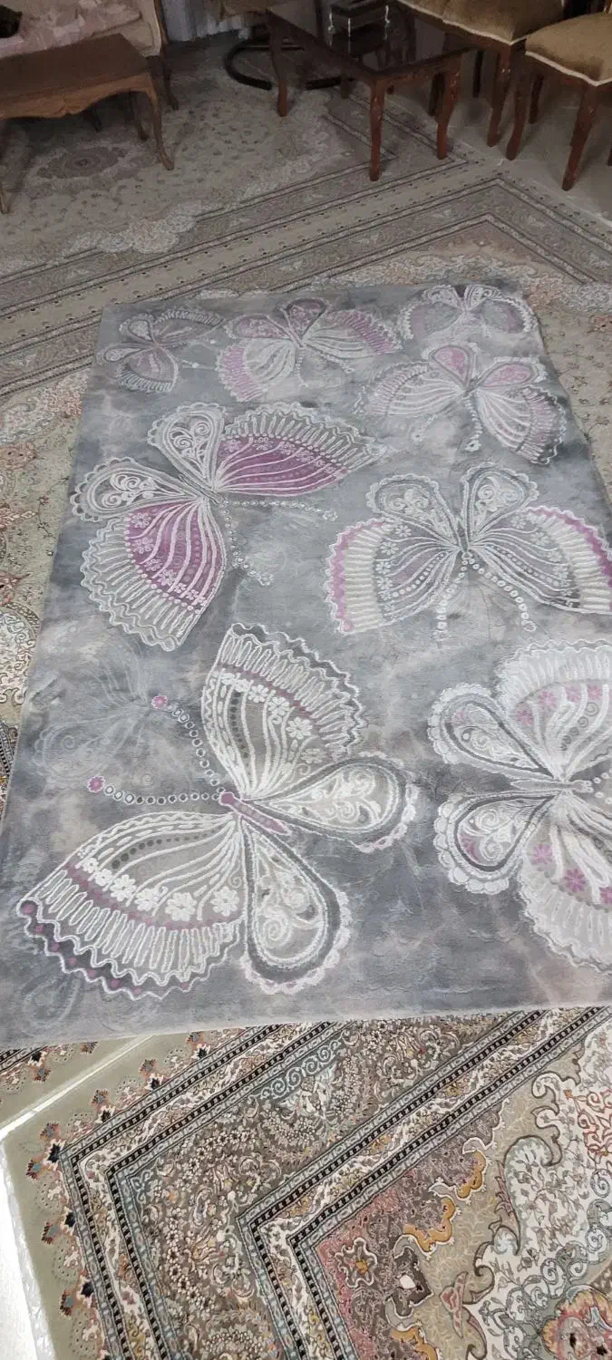 فرش ۶ متری فانتزی مینیمال بدون پارگی و سوختگی|فرش|آبیک, |دیوار