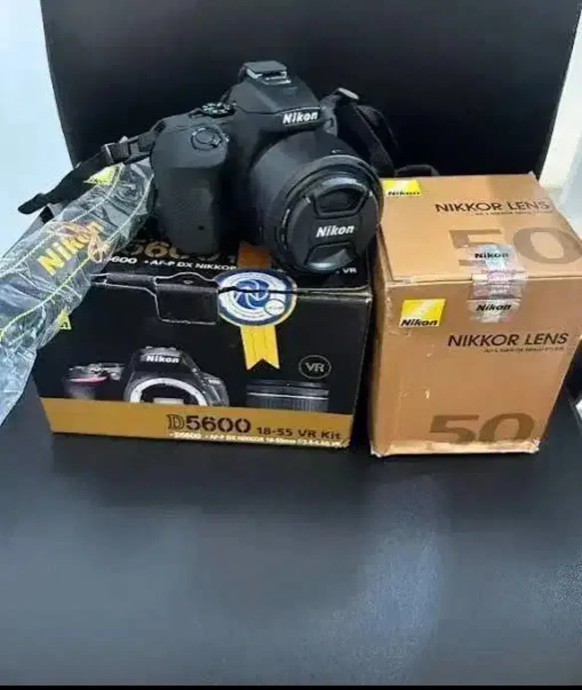دوربین نیکون D5600 همراه با لنز ۱۸-۱۴۰|دوربین عکاسی و فیلمبرداری|کرمانشاه, |دیوار