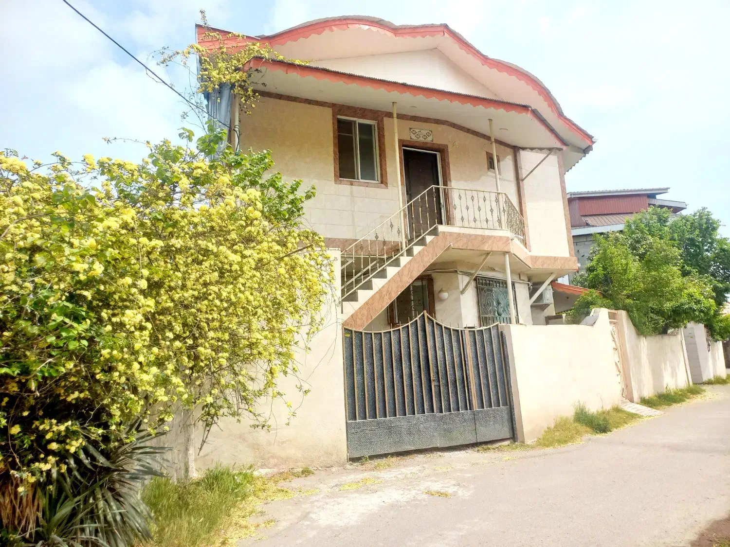 دربست تمیزتاساحل۴دقیقه.اجاره روزانه هفتگی ماهانه|اجارهٔ کوتاهمدت ویلا و باغ|چاف و چمخاله, |دیوار