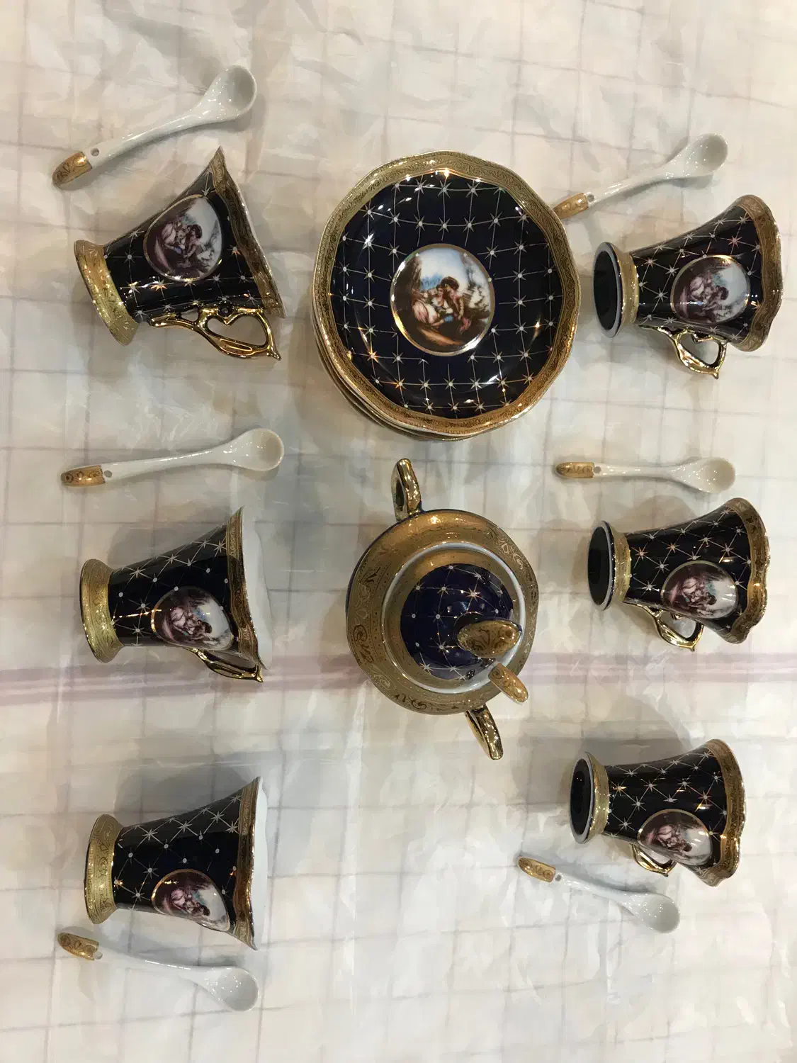 قهوه خوری لیلی مجنون ابکاری طلا|کلکسیون اشیاء عتیقه|تهران, ارامنه|دیوار