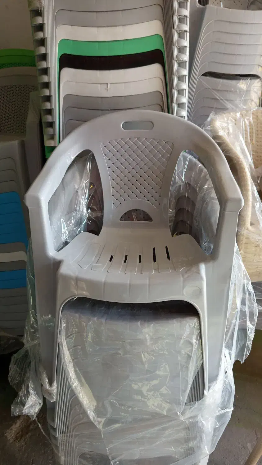 صندلی پلاستیکی طرح arka|صندلی و نیمکت|خرم‌آباد, |دیوار