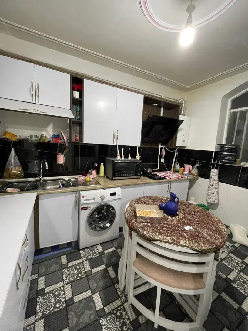 ۷۷متر بازسازی‌‌لوکس / مثل ویلایی/ شهرک‌فجر|فروش آپارتمان|ساوه, |دیوار