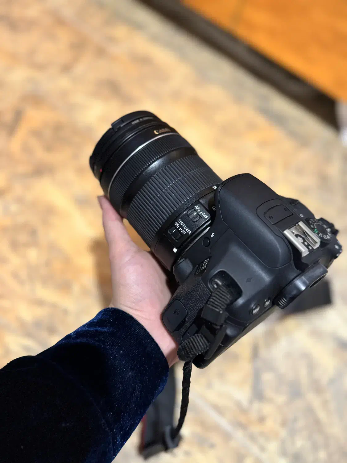 دوربین کانن ۷۰۰d با لنز ۱۸/۱۳۵ با قیمت مناسب|دوربین عکاسی و فیلم‌برداری|رشت, شهرک پردیسان|دیوار