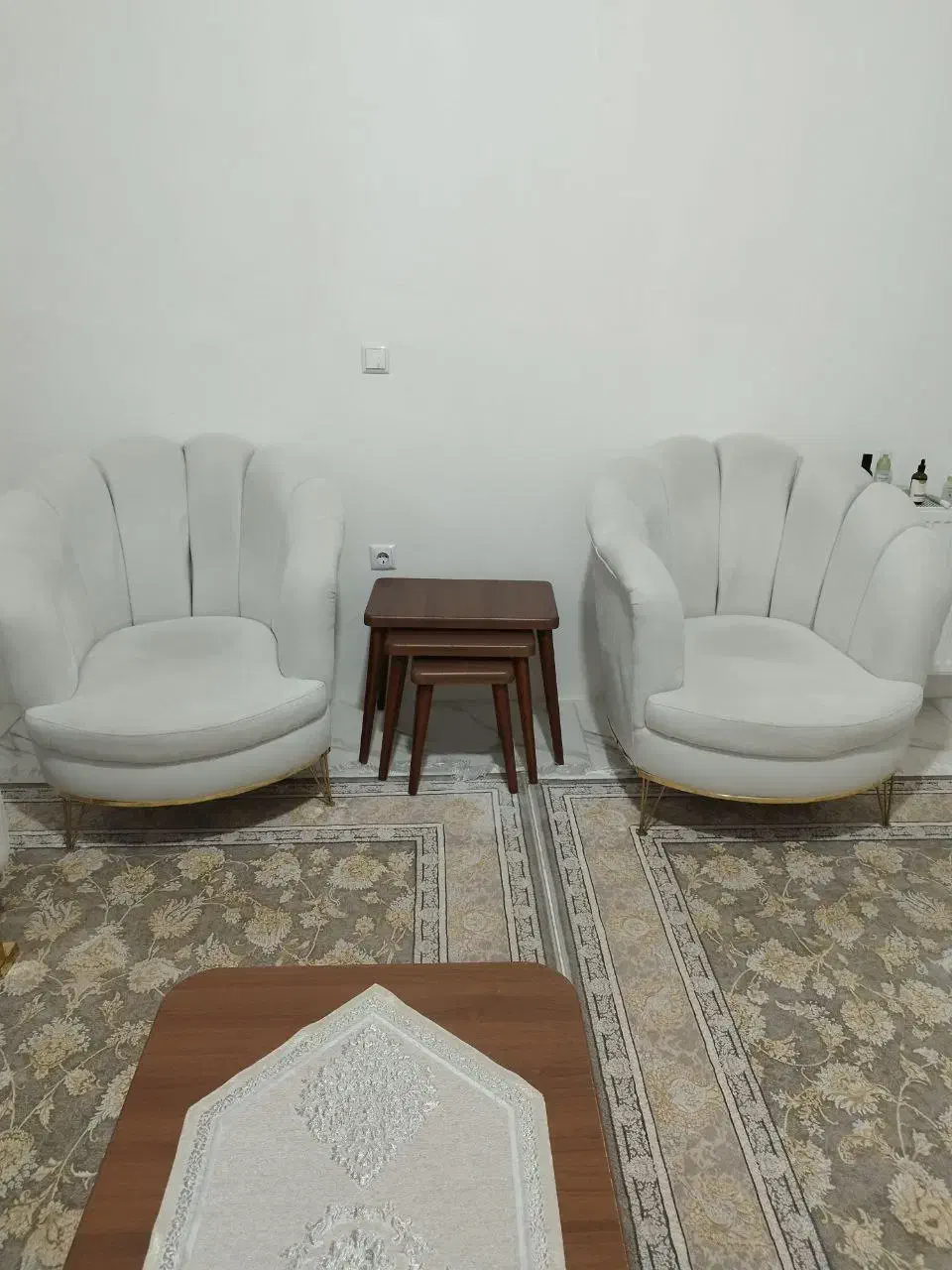 فروش فوری مبل و عسلی|مبلمان خانگی و میز عسلی|قزوین, |دیوار