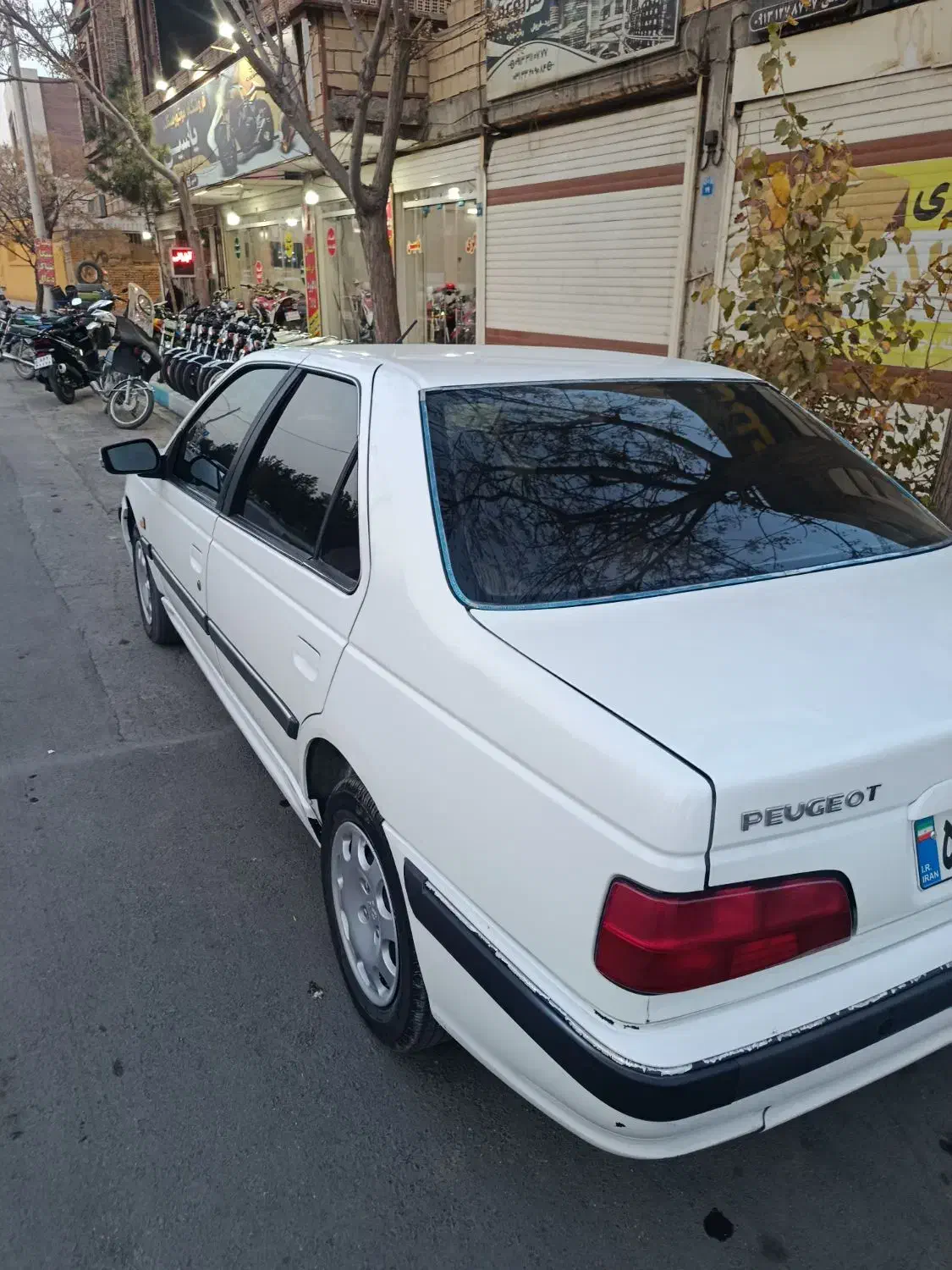 پژو پارس سال|خودرو سواری و وانت|اصفهان, شهرک کوثر|دیوار