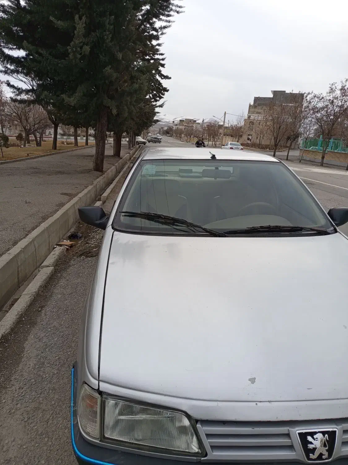 پزو 405|خودرو سواری و وانت|الیگودرز, |دیوار