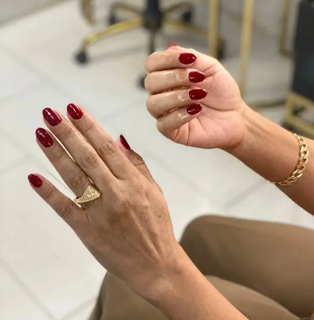 کاشت ناخن|خدمات آرایشگری و زیبایی|زابل, |دیوار