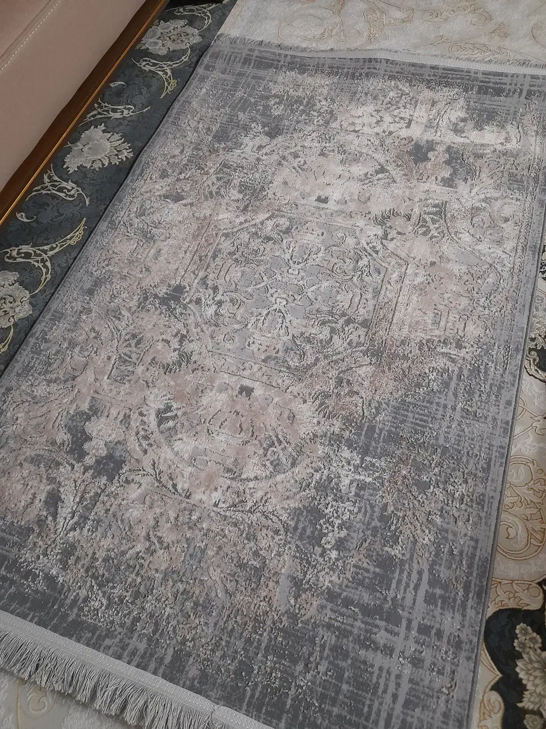 قالیچه خوش نقش ابریشمی|فرش|رشت, گلسار|دیوار