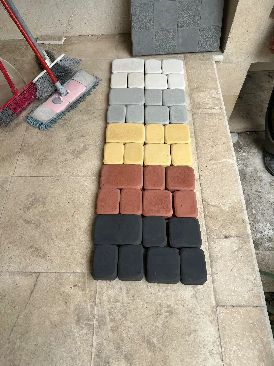 جذب نیروی کار در کارگاه تولید فراورده های بتنی|استخدام صنعتی، فنی، مهندسی|محمودآباد, |دیوار