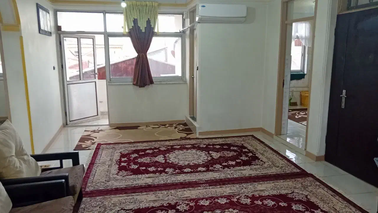 اجاره روزانه آپارتمان ۱۰۰ متر مرکز شهر فقط ۱۵۰۰|اجارهٔ کوتاه‌مدت آپارتمان و سوئیت|رشت, بازار|دیوار