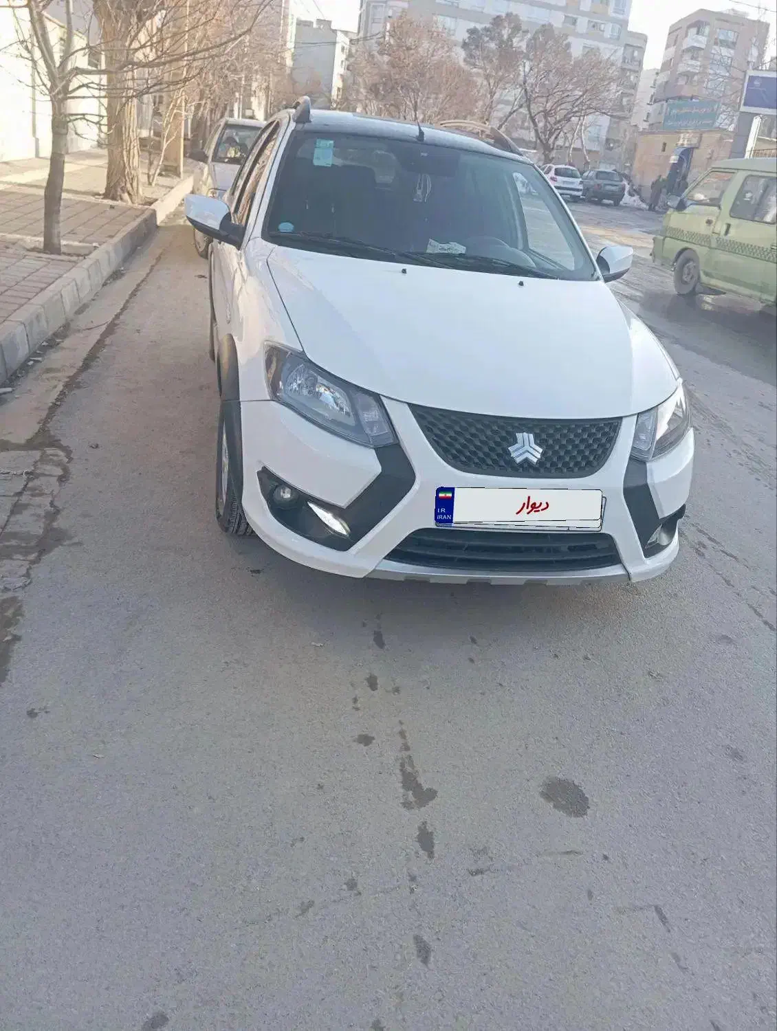 کوئیک مدل R 1403|خودرو سواری و وانت|همدان, |دیوار