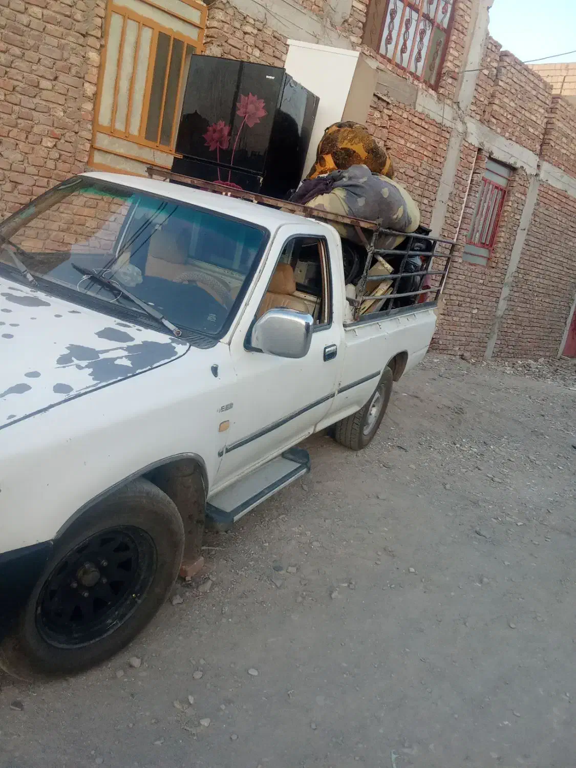 وانت بار تویوتا حرکت امروز طرف زاهدان|خدمات حمل و نقل|خاش, |دیوار