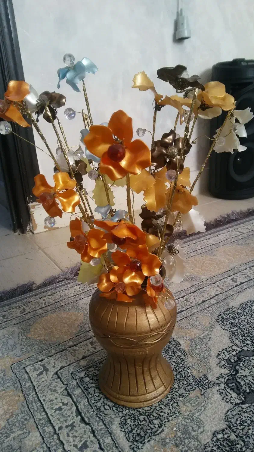 گل وگلدان کوزه|گل مصنوعی|گرگان, |دیوار